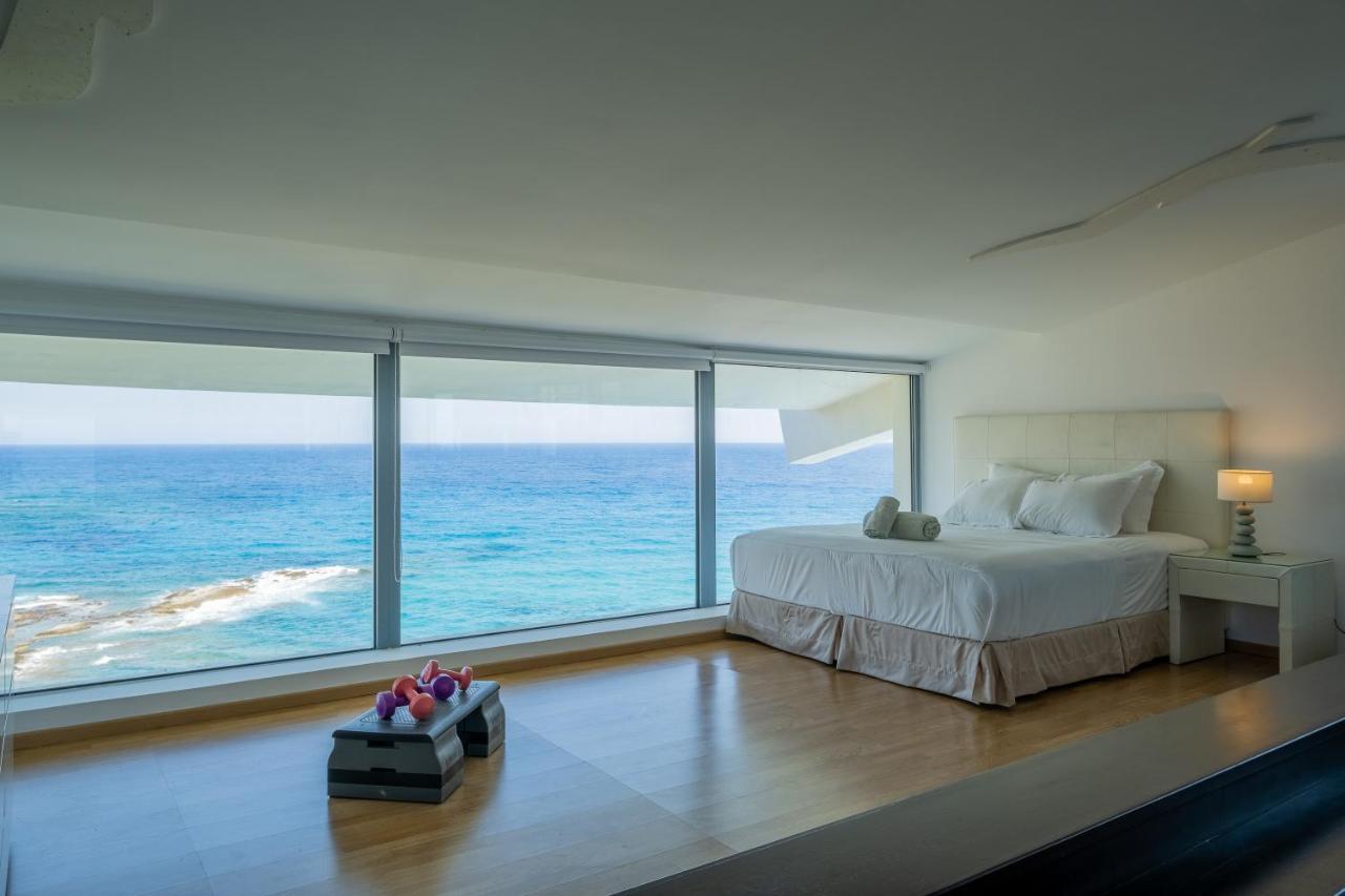 Icarus Luxury Beachfront Villa Gialiskari  Exteriér fotografie