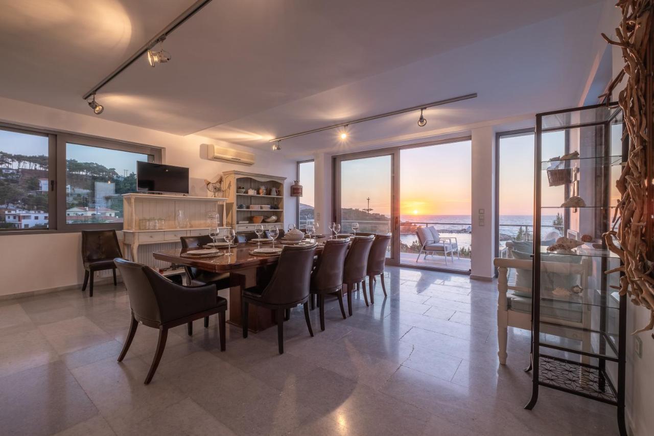 Icarus Luxury Beachfront Villa Gialiskari  Exteriér fotografie