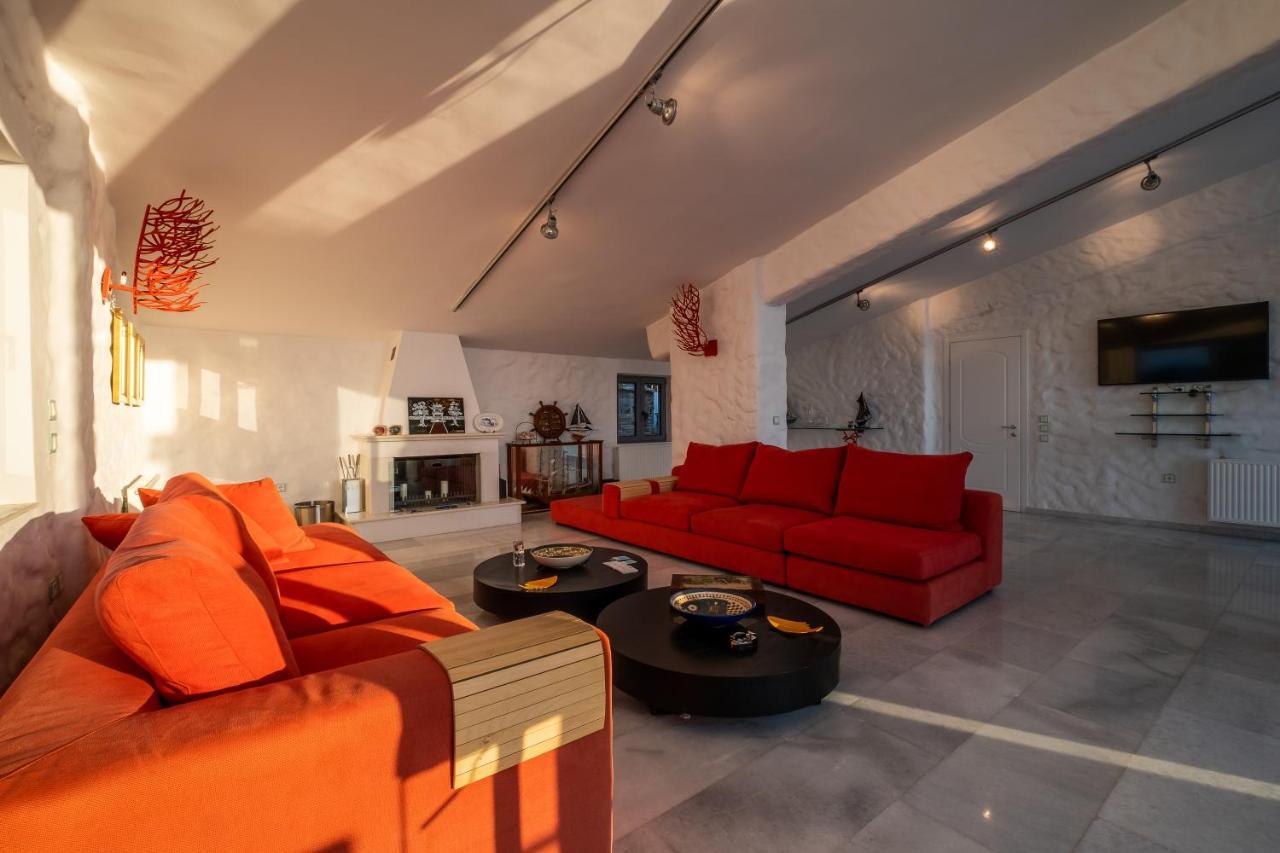 Icarus Luxury Beachfront Villa Gialiskari  Exteriér fotografie