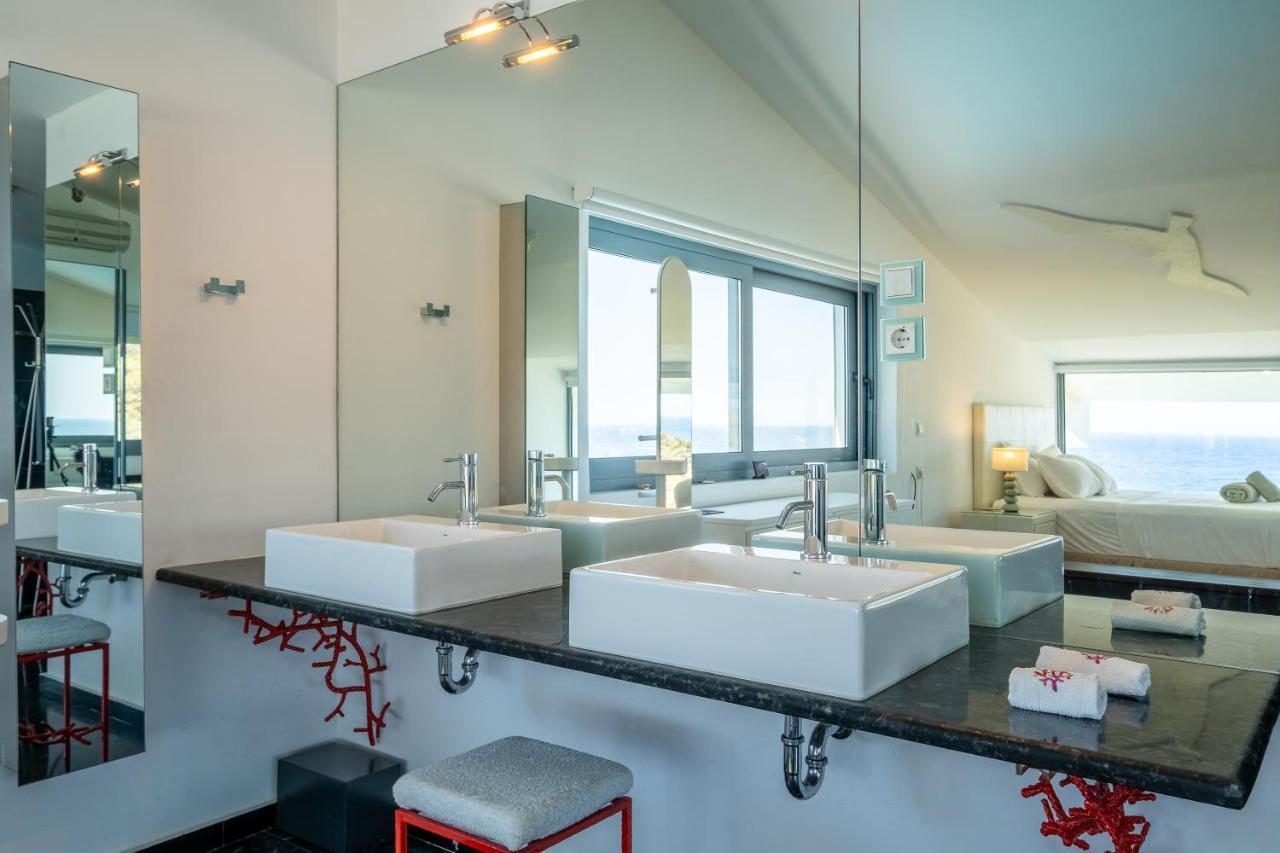 Icarus Luxury Beachfront Villa Gialiskari  Exteriér fotografie